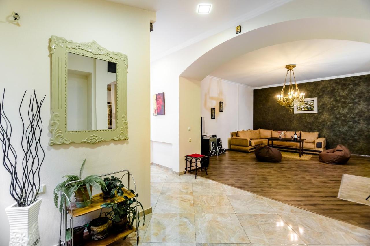 Comfortable House On Marjanishvili Tiflis Exterior foto