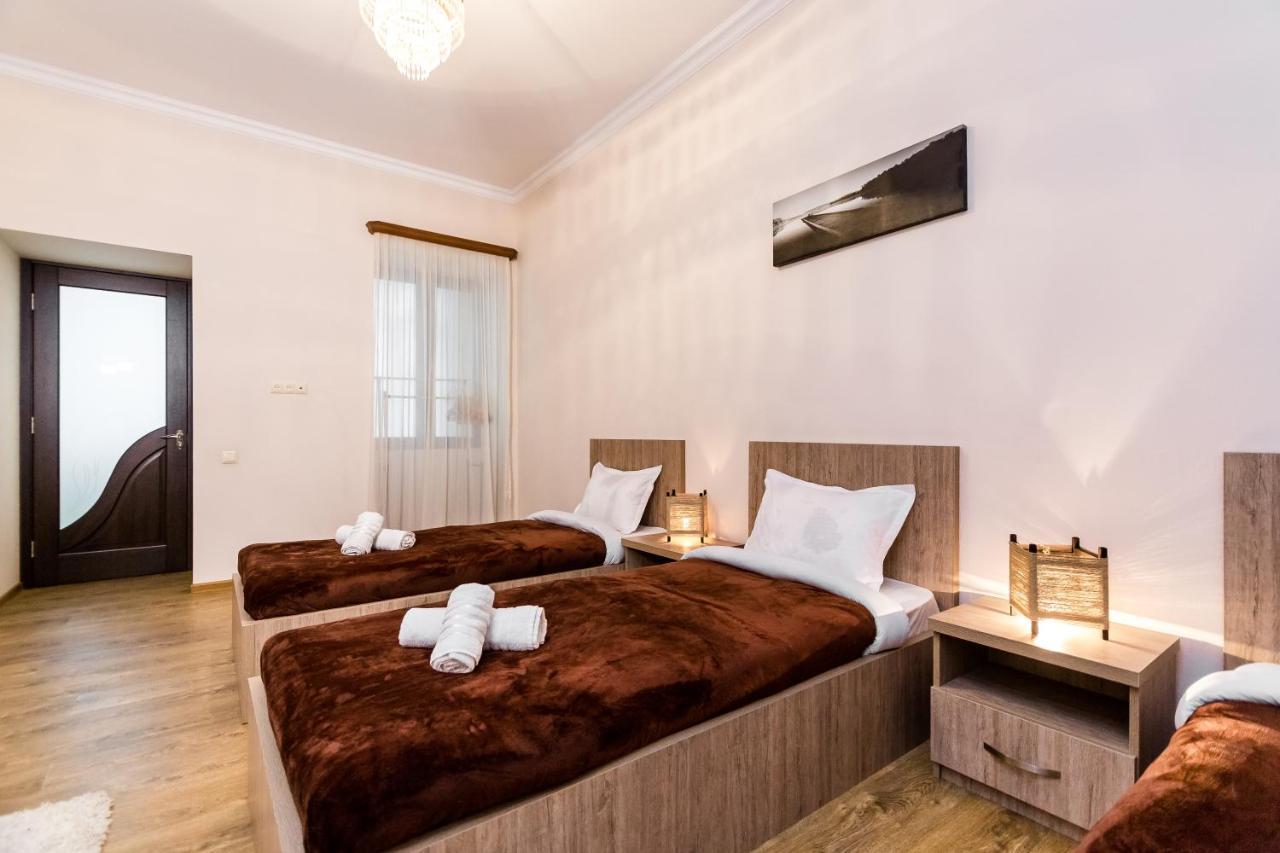 Comfortable House On Marjanishvili Tiflis Exterior foto